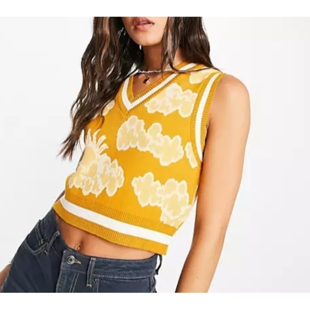 ASOS Designs Yellow Sunny Knit Pullover Cropped Sweater Vest Size 4 Preppy Cheer - Picture 2 of 6